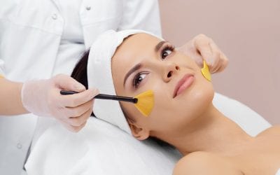 Peeling químico: o que é, benefícios e cuidados após o tratamento